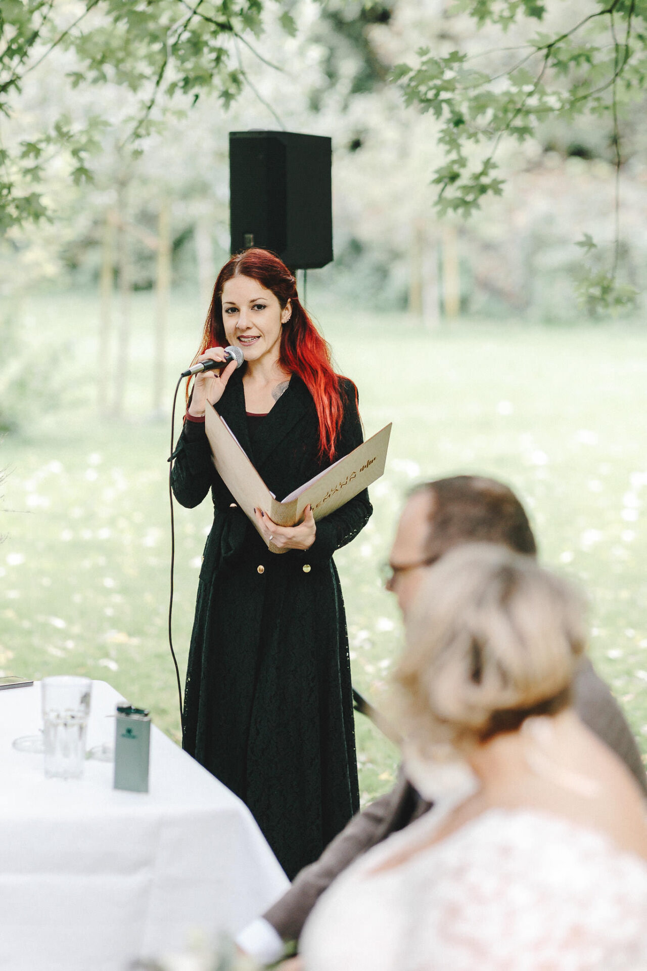 Julia Demann freie Traurednerin Gothic Steampunk Hochzeit