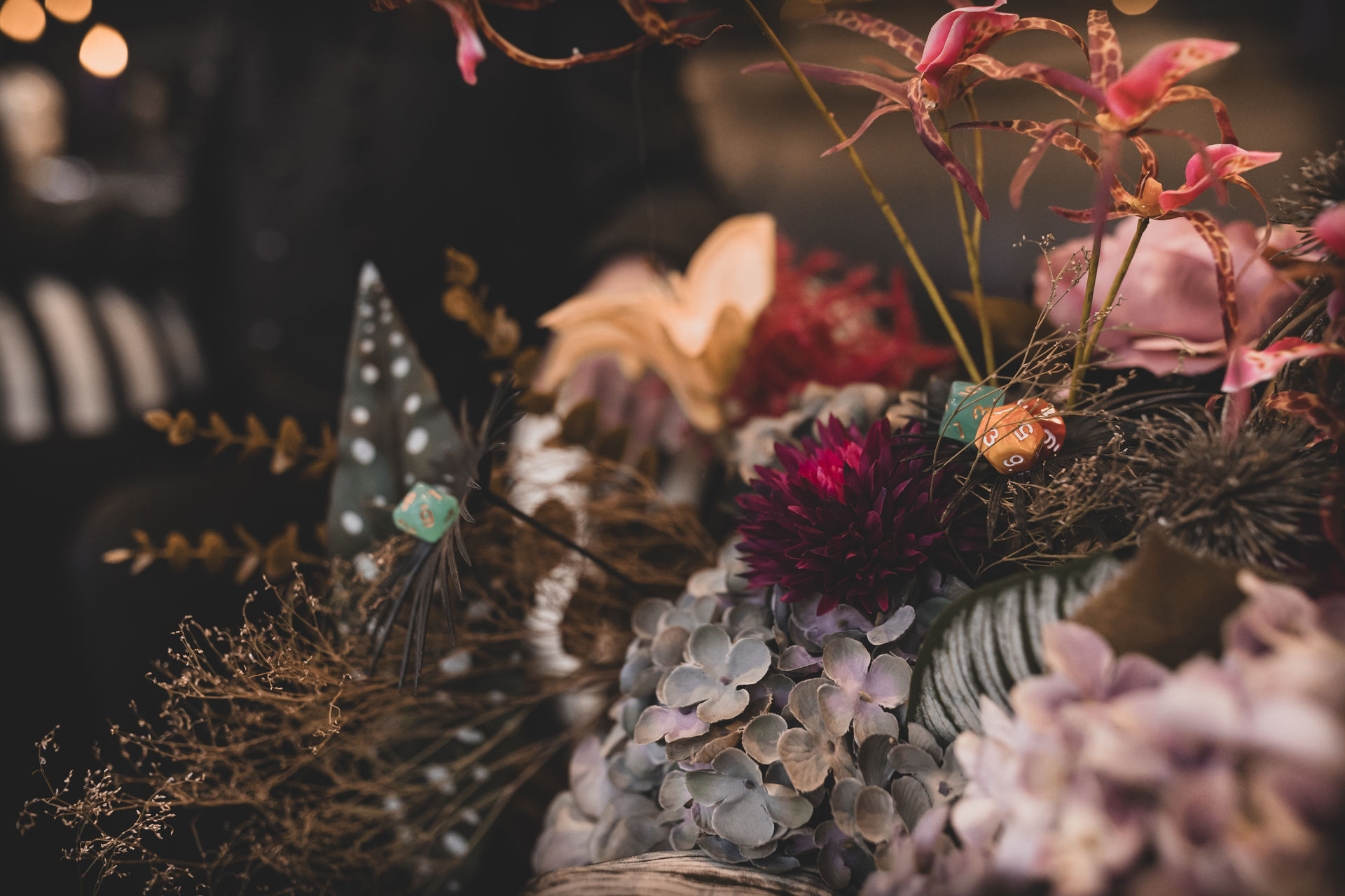 18 FFB 3547 FarbhaseFotografie halloween hochzeit inspiration hellyesweddings 1